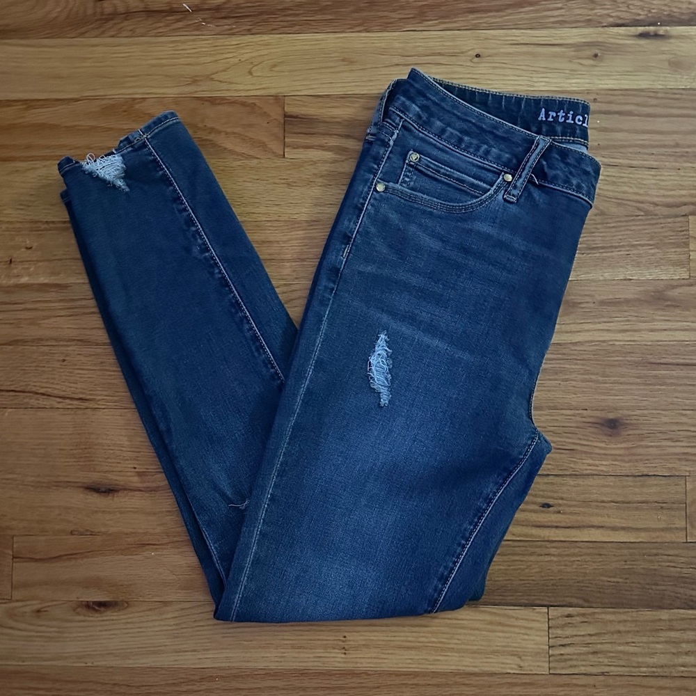 Like New! Articles Of Society Jeans size 28
